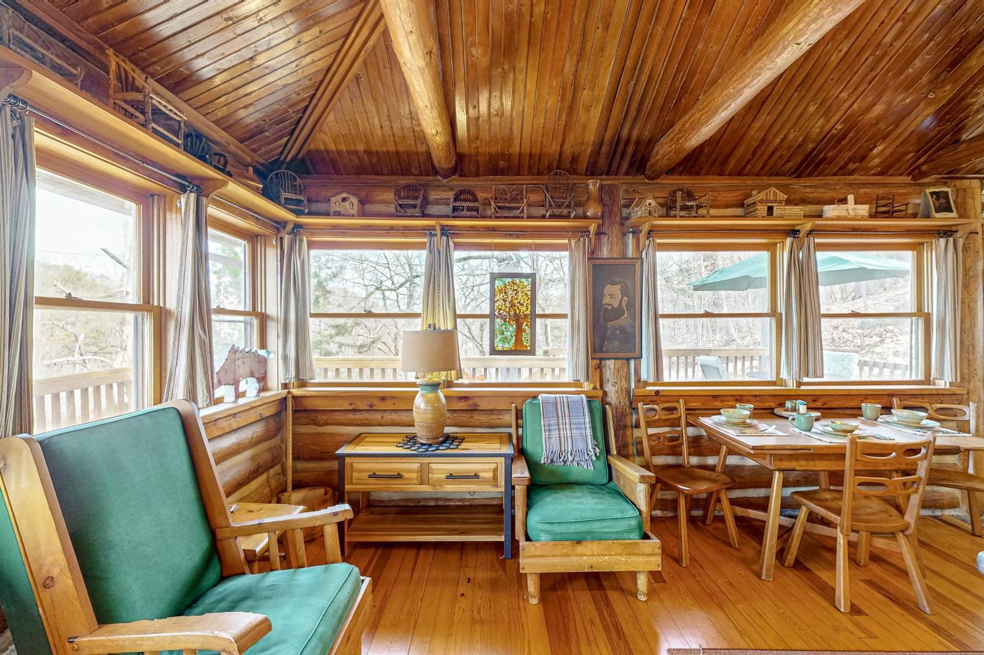 Lake Lucerne - Treehouse Cabin #01 Юрика Спрингс Экстерьер фото